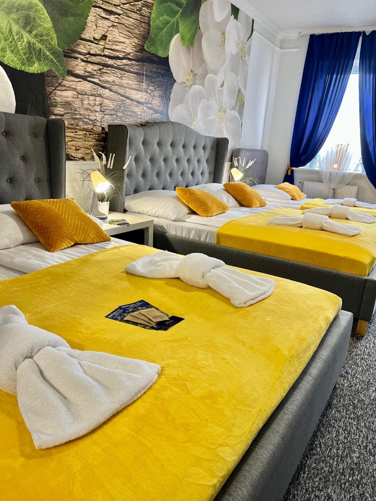 Great Polonia Swidnica City Center Εξωτερικό φωτογραφία